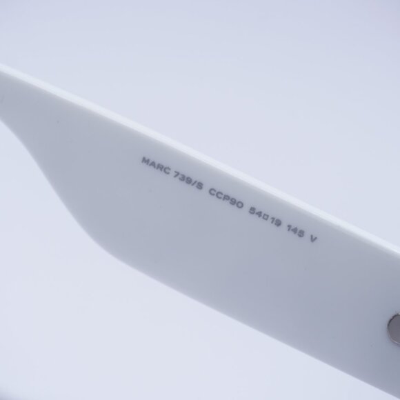 Marc Jacobs MARC 739/S 0CCP 90 Sunglasses White Square Frame, Grey Lenses - Picture 6 of 10